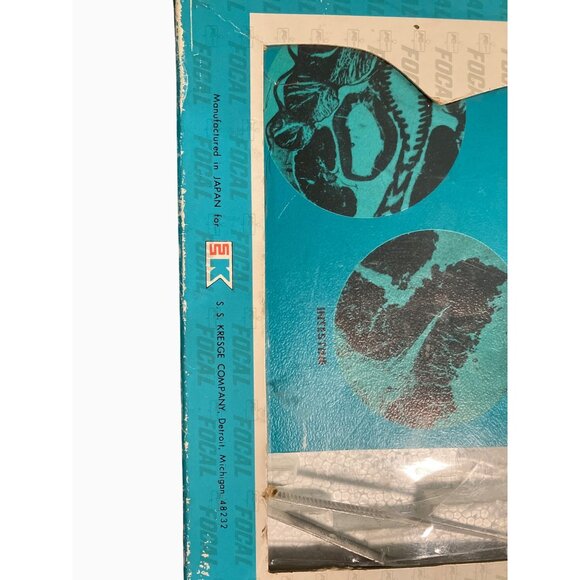 Focal Precision Made Microscope Set With Slides & Accessories Vintage - Picture 2 of 13